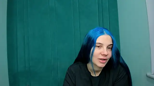 Snapshot of JuliaBusty chatting on January 2026 05:00:02 AM JuliaBusty online show from January 2026 05:00:02 AM