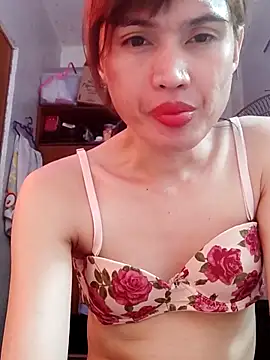 QueenSoreal online show from February 2025 04:42:02 PM