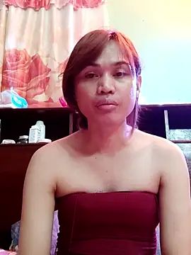 QueenSoreal online show from October 2025 06:08:02 PM