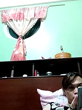 QueenSoreal online show from November 2025 11:38:02 AM