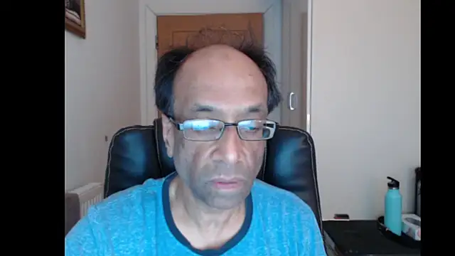 Snapshot of rauncher1 chatting on April 2026 10:07:02 AM rauncher1 online show from April 2026 10:07:02 AM