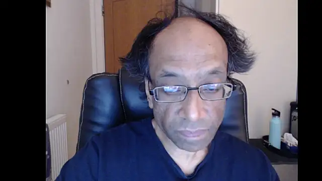Snapshot of rauncher1 chatting on June 2026 08:05:02 AM rauncher1 online show from June 2026 08:05:02 AM