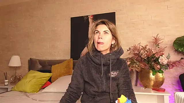 FeliciaKrige online show from March 2026 05:08:01 PM