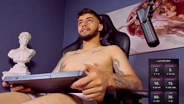 alessandro duty online show from December 2024 12:22:02 AM