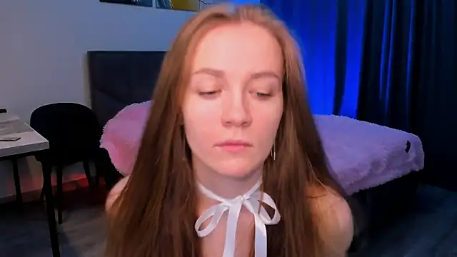 Snapshot of SweetMilkis chatting on December 2024 08:41:01 AM SweetMilkis online show from December 2024 08:41:01 AM