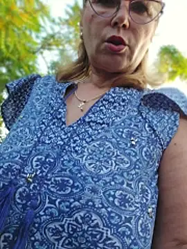 Snapshot of elacoquette chatting on June 2026 03:36:01 AM elacoquette online show from June 2026 03:36:01 AM