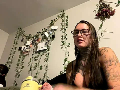 lexymarie online show from November 2025 01:55:01 AM