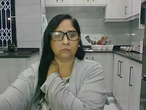 Snapshot of Indiankushy chatting on July 2026 06:03:01 PM Indiankushy online show from July 2026 06:03:01 PM