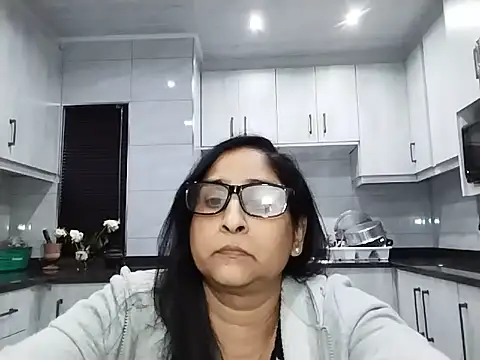 Snapshot of Indiankushy chatting on August 2026 06:33:02 PM Indiankushy online show from August 2026 06:33:02 PM