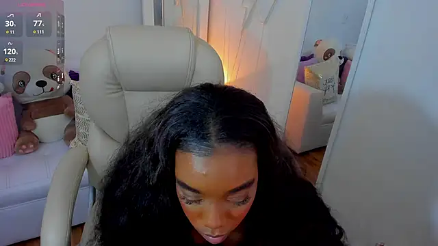 zobe love online show from January 2025 03:20:01 AM