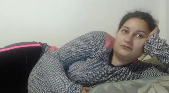 Snapshot of flowerlauren chatting on January 2025 06:17:01 AM flowerlauren online show from January 2025 06:17:01 AM