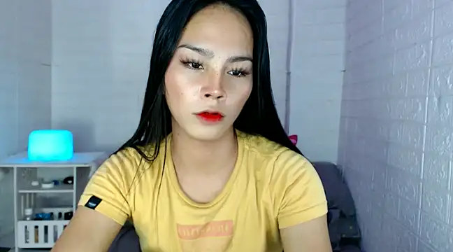 Snapshot of urnaughtydolly69 chatting on January 2025 01:54:01 PM urnaughtydolly69 online show from January 2025 01:54:01 PM