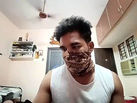 Snapshot of luckyloki chatting on March 2025 02:43:01 AM luckyloki online show from March 2025 02:43:01 AM