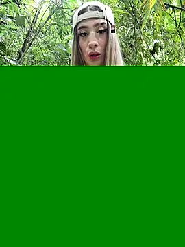 Snapshot of bunny_bicht chatting on May 2026 07:32:01 PM bunny bicht online show from May 2026 07:32:01 PM