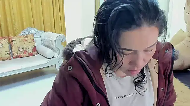 Snapshot of gaby_trent chatting on December 2024 02:17:02 PM gaby trent online show from December 2024 02:17:02 PM
