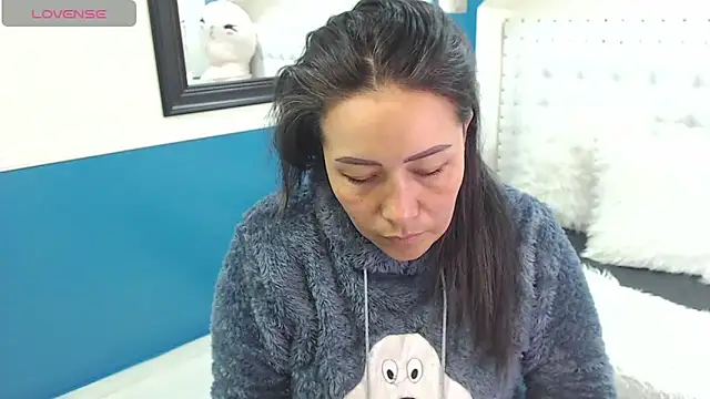 Snapshot of gaby_trent chatting on February 2025 01:42:02 PM gaby trent online show from February 2025 01:42:02 PM