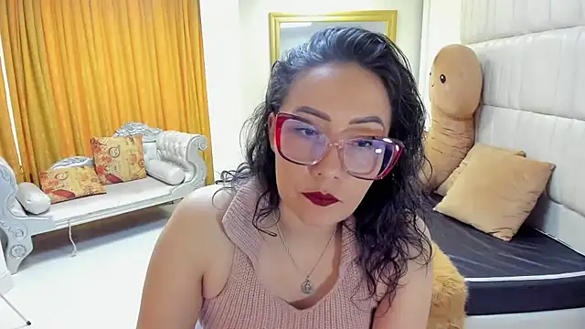 Snapshot of gaby_trent chatting on March 2025 04:28:02 PM gaby trent online show from March 2025 04:28:02 PM