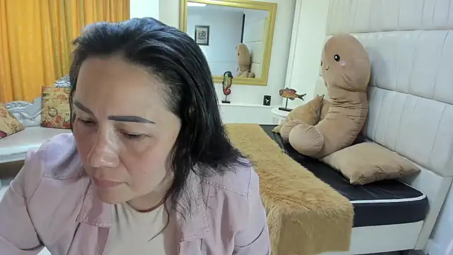Snapshot of gaby_trent chatting on September 2025 02:17:01 PM gaby trent online show from September 2025 02:17:01 PM