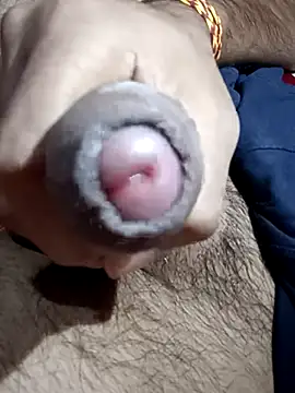 Snapshot of Anadromous21 chatting on November 2025 11:21:01 AM Anadromous21 online show from November 2025 11:21:01 AM