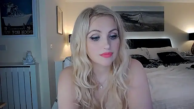 AlbanyWhite online show from January 2026 06:35:01 PM