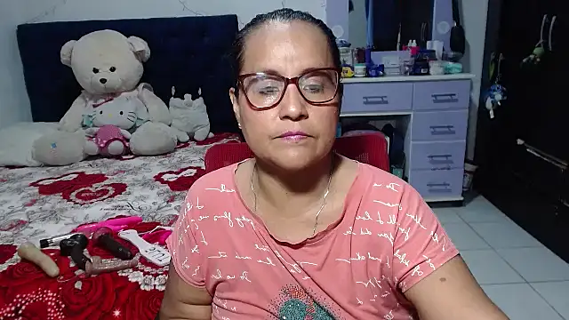 Snapshot of pervert_mommy_ chatting on May 2026 10:00:01 AM pervert mommy online show from May 2026 10:00:01 AM
