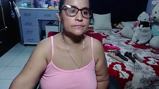 Snapshot of pervert_mommy_ chatting on June 2026 09:30:01 AM pervert mommy online show from June 2026 09:30:01 AM