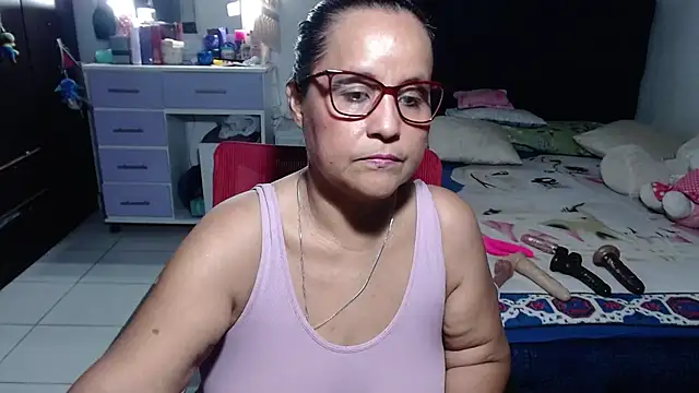 Snapshot of pervert_mommy_ chatting on June 2026 11:21:02 AM pervert mommy online show from June 2026 11:21:02 AM