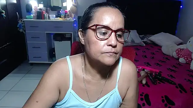 Snapshot of pervert_mommy_ chatting on July 2026 03:03:02 PM pervert mommy online show from July 2026 03:03:02 PM
