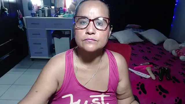 Snapshot of pervert_mommy_ chatting on July 2026 09:58:02 AM pervert mommy online show from July 2026 09:58:02 AM
