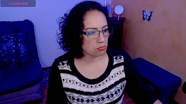 scarlet wet online show from December 2024 10:53:01 PM