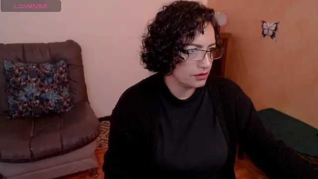 scarlet wet online show from February 2025 02:08:02 AM