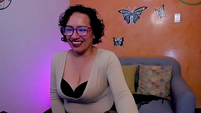 scarlet wet online show from March 2026 09:29:02 PM