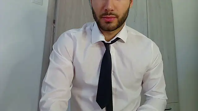 Snapshot of Justynn1 chatting on March 2025 05:41:02 AM Justynn1 online show from March 2025 05:41:02 AM