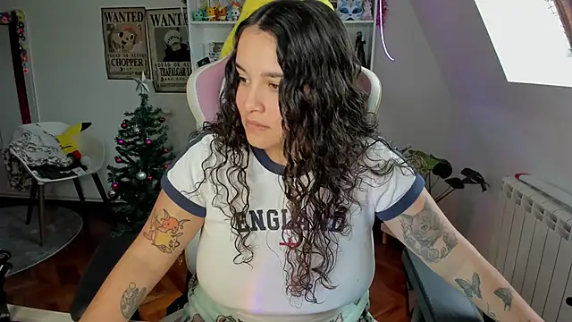 Snapshot of Sweet_sully__ chatting on December 2024 10:45:02 AM Sweet sully   online show from December 2024 10:45:02 AM