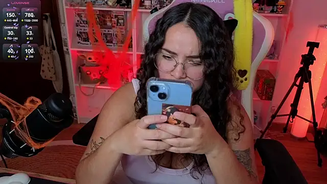 Snapshot of Sweet_sully__ chatting on October 2025 09:21:02 AM Sweet sully   online show from October 2025 09:21:02 AM