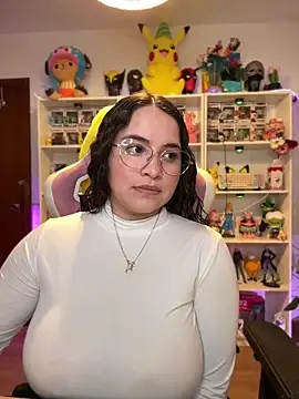 Snapshot of Sweet_sully__ chatting on February 2026 10:08:02 AM Sweet sully online show from February 2026 10:08:02 AM