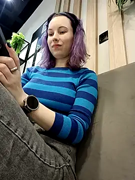 Frost foxy online show from February 2025 08:40:01 AM