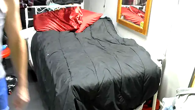 Snapshot of jjdirty6996 chatting on November 2025 04:48:02 AM jjdirty6996 online show from November 2025 04:48:02 AM