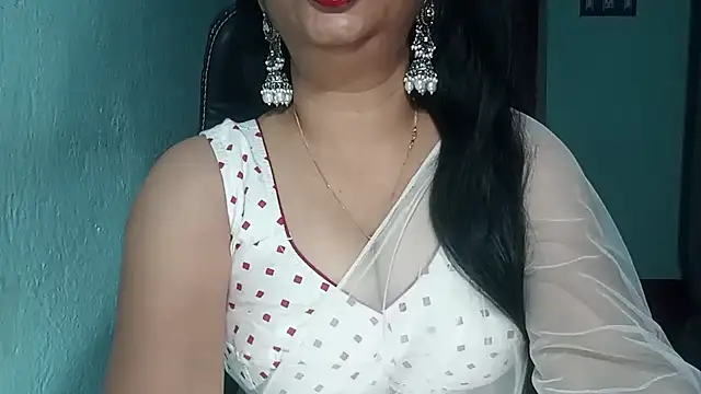 Snapshot of YourModhu chatting on May 2026 05:54:01 PM YourModhu online show from May 2026 05:54:01 PM
