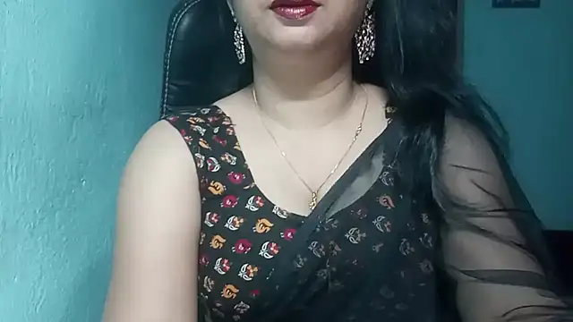 Snapshot of YourModhu chatting on May 2026 06:04:01 PM YourModhu online show from May 2026 06:04:01 PM