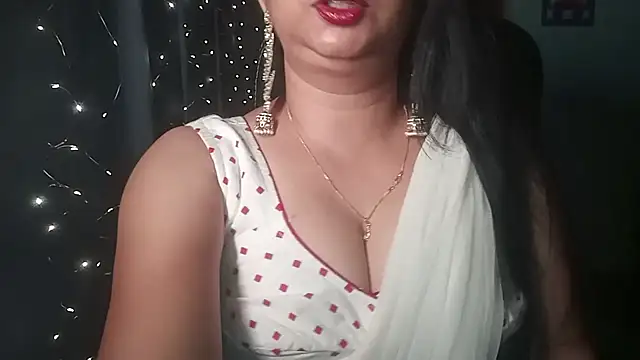 Snapshot of YourModhu chatting on July 2026 08:21:01 AM YourModhu online show from July 2026 08:21:01 AM