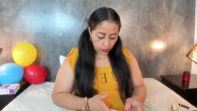 Snapshot of SexxyPamela chatting on June 2026 08:29:01 PM SexxyPamela online show from June 2026 08:29:01 PM