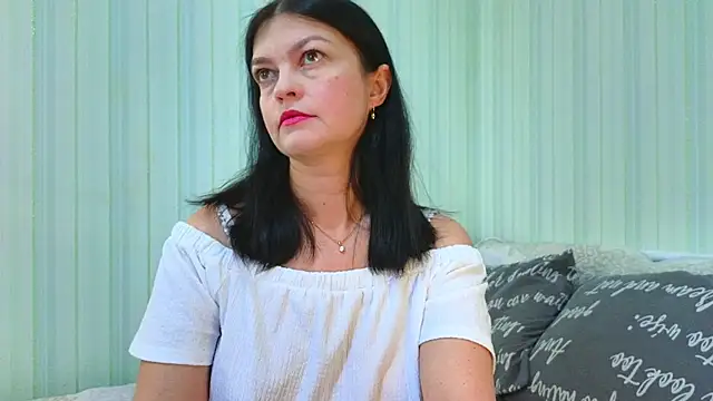  Lily  online show from March 2026 07:33:02 AM