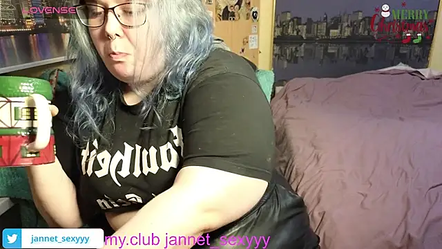 JannetPie online show from January 2026 01:41:02 AM