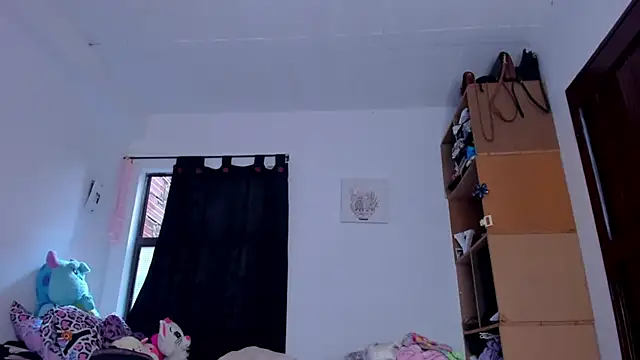 AlondraDiossa03 online show from October 2025 07:40:01 PM