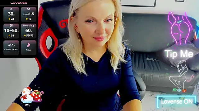 Abby Moore  online show from March 2025 08:07:02 PM