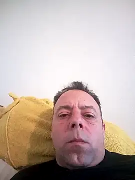 Snapshot of david_geam chatting on January 2025 07:49:02 AM david geam online show from January 2025 07:49:02 AM