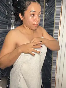 Snapshot of carolgaita chatting on February 2026 10:36:02 AM carolgaita online show from February 2026 10:36:02 AM