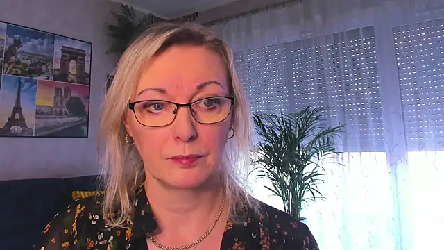 vanessa chat online show from March 2026 02:23:02 PM