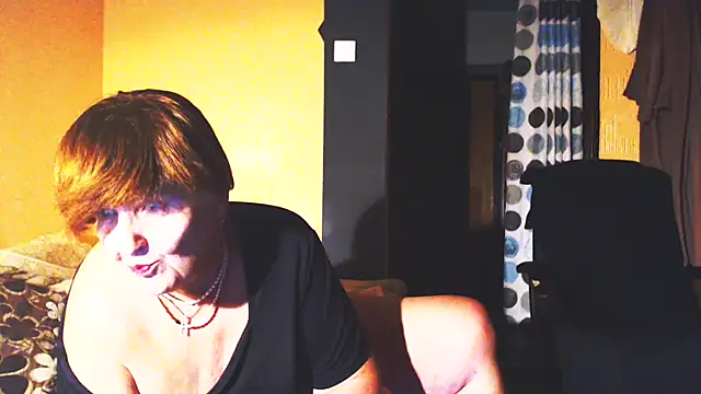 MioritaHard online show from February 2025 08:50:01 PM